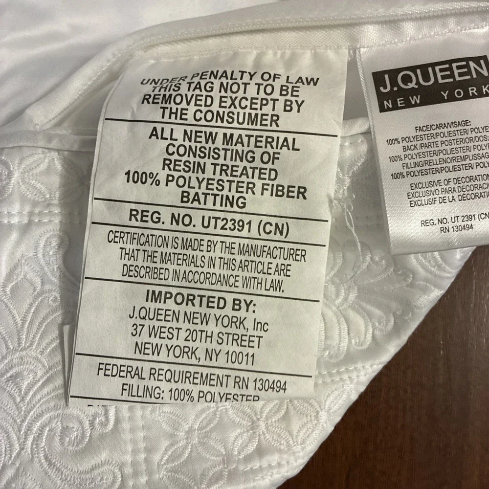 J Queen New York Zilara Standard Sham White New In Package